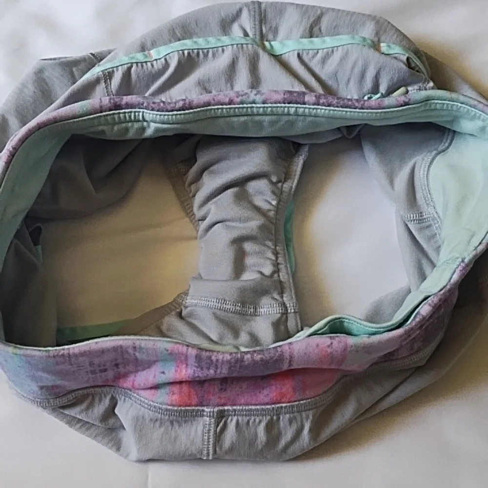 NWOT Ivivva Speedy Shorts Sz14